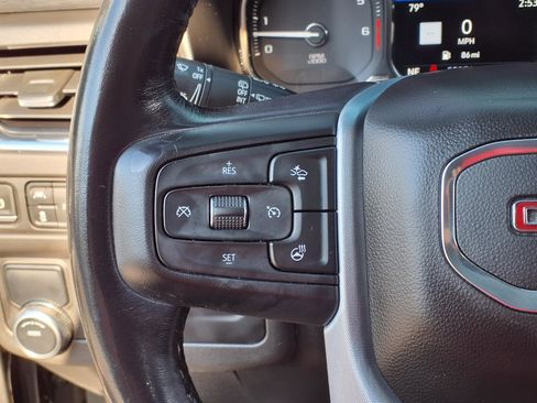 Used 2021 GMC Yukon SLT w/ Rear Media and Nav Package image 27