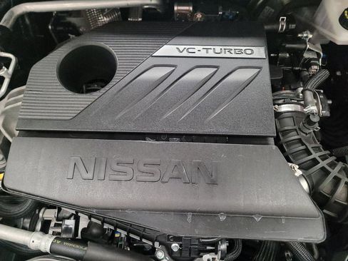 Used 2024 Nissan Rogue SV FWD image 30