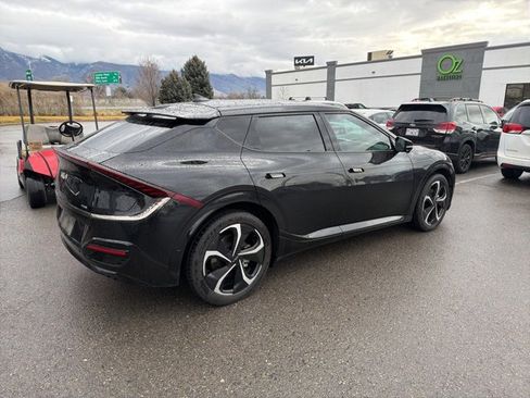 Certified 2022 Kia EV6 GT-Line w/ GT-Line Suede Seat Package image 4