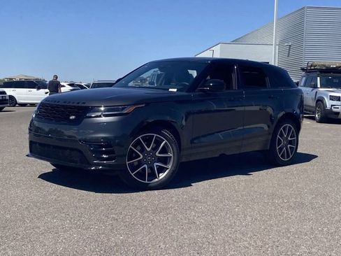 New 2026 Land Rover Range Rover Velar Dynamic SE AWD/4WD image 3