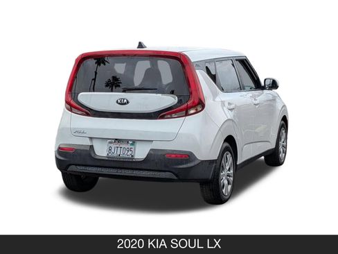 Used 2020 Kia Soul LX image 9