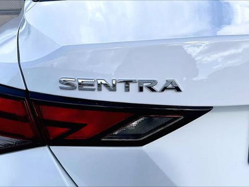 Certified 2025 Nissan Sentra SV FWD image 10
