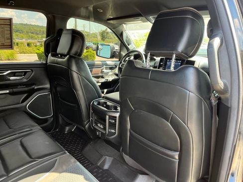 Used 2023 RAM 1500 Laramie AWD/4WD image 24