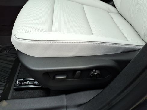New 2026 Buick Envision Avenir AWD/4WD image 14