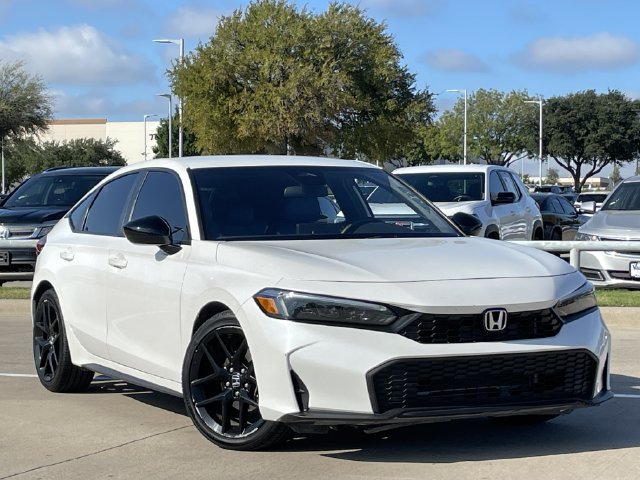 Used 2025 Honda Civic Sport image 2