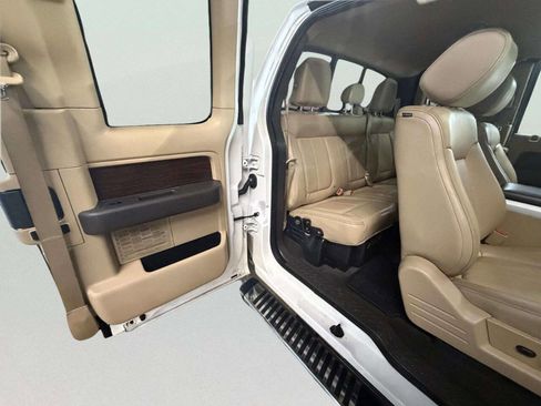 Used 2013 Ford F150 Lariat w/ Luxury Equipment Group image 21