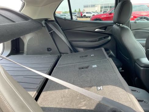 Certified 2021 Buick Encore GX Select w/ Sport Touring Package FWD image 16