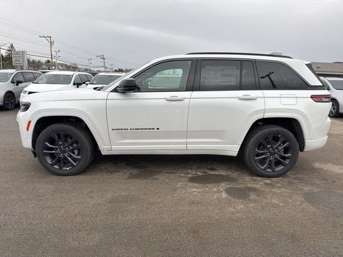 New 2026 Jeep Grand Cherokee Limited image 2