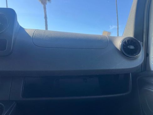 Used 2023 Mercedes-Benz Sprinter 1500 image 19