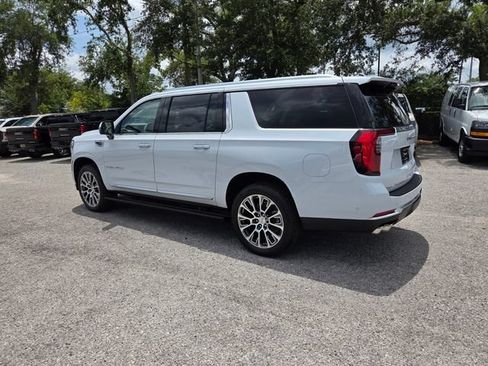 New 2026 GMC Yukon XL Denali AWD/4WD image 13