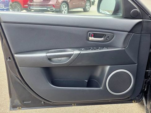 Used 2006 MAZDA MAZDA3 s FWD image 38