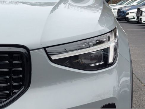 Certified 2026 Volvo XC40 B5 Plus w/ Protection Package Premier image 10