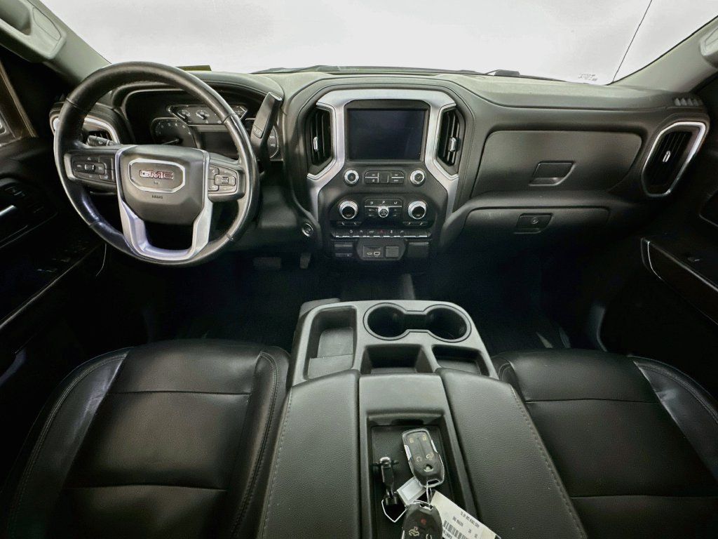 Used 2020 GMC Sierra 1500 SLT w/ X31 Off-Road Package AWD/4WD image 10