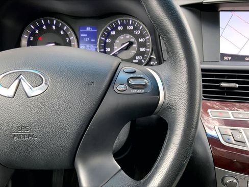 Used 2019 INFINITI Q70 L 3.7 AWD/4WD image 25