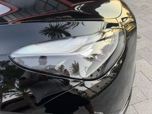 Used 2024 Tesla Model Y Performance image 31