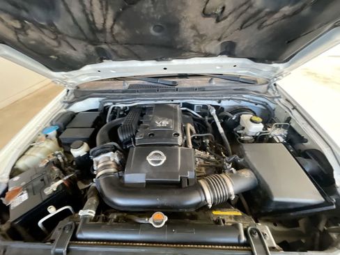 Used 2017 Nissan Frontier SV image 23