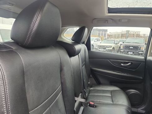 Used 2016 Nissan Rogue SL w/ SL Premium Package AWD/4WD image 29