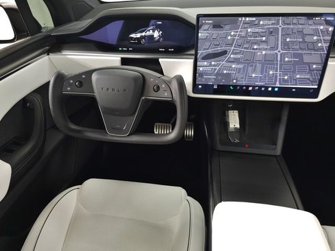 Used 2023 Tesla Model X Plaid AWD/4WD image 19