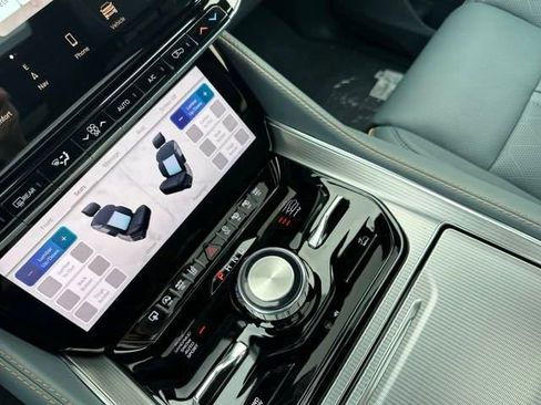 New 2023 Jeep Grand Wagoneer Series II image 26