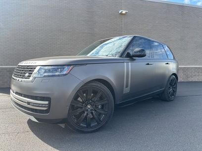 Used 2025 Land Rover Range Rover SE