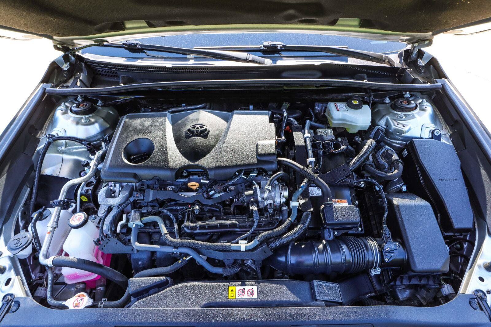 Used 2022 Toyota Camry LE FWD image 19