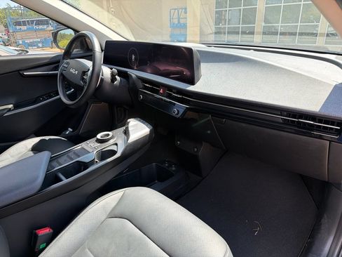 Used 2023 Kia EV6 Wind RWD image 29