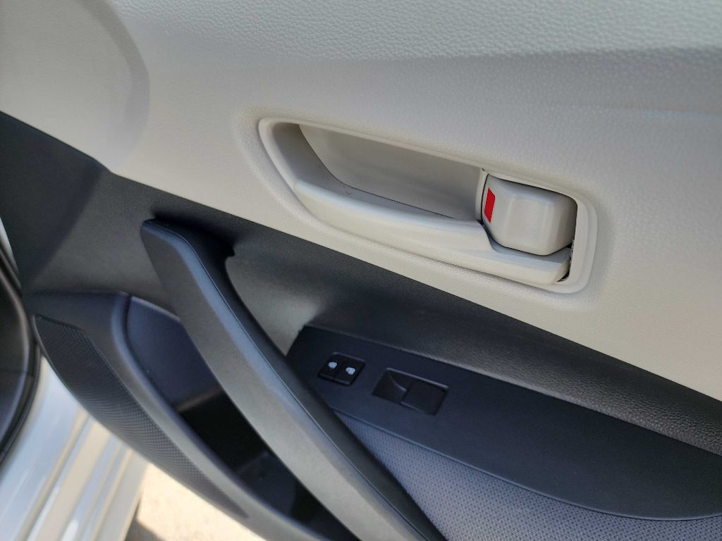 Used 2023 Toyota Corolla LE FWD image 30