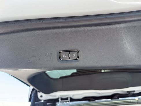 New 2026 Ford Expedition Active RWD image 24