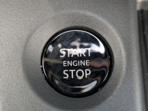 New 2026 Nissan Sentra SL w/ Floor Mat Package FWD image 21