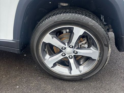 Used 2023 Jeep Grand Cherokee Limited w/ Trailer Tow Prep Group (B) image 27