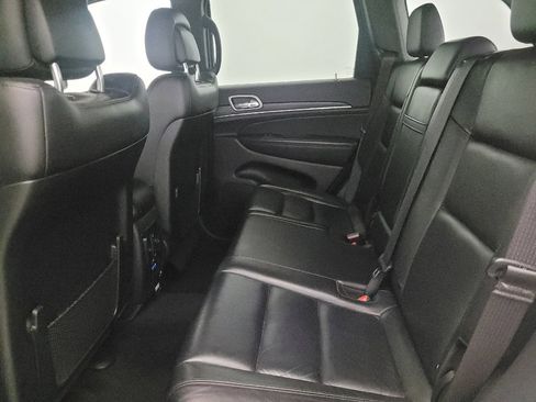 Used 2022 Jeep Grand Cherokee Limited image 18