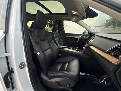 Certified 2023 Volvo XC90 B6 Plus w/ Protection Package Premier AWD/4WD image 35