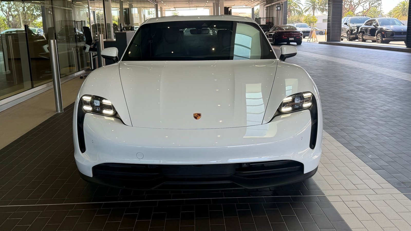 Certified 2023 Porsche Taycan RWD image 5
