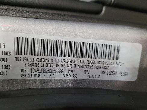 Used 2019 Jeep Grand Cherokee Limited AWD/4WD image 33
