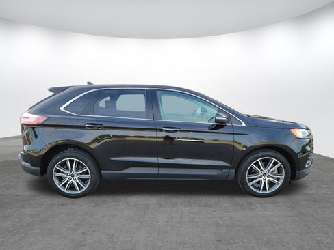 Used 2024 Ford Edge Titanium w/ Equipment Group 301A AWD/4WD image 4
