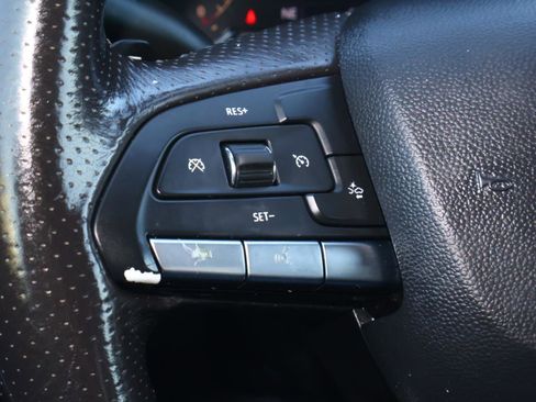 Certified 2022 Cadillac XT4 Sport w/ Safety Alert Package image 26