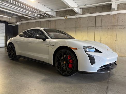 Certified 2023 Porsche Taycan GTS AWD/4WD image 9