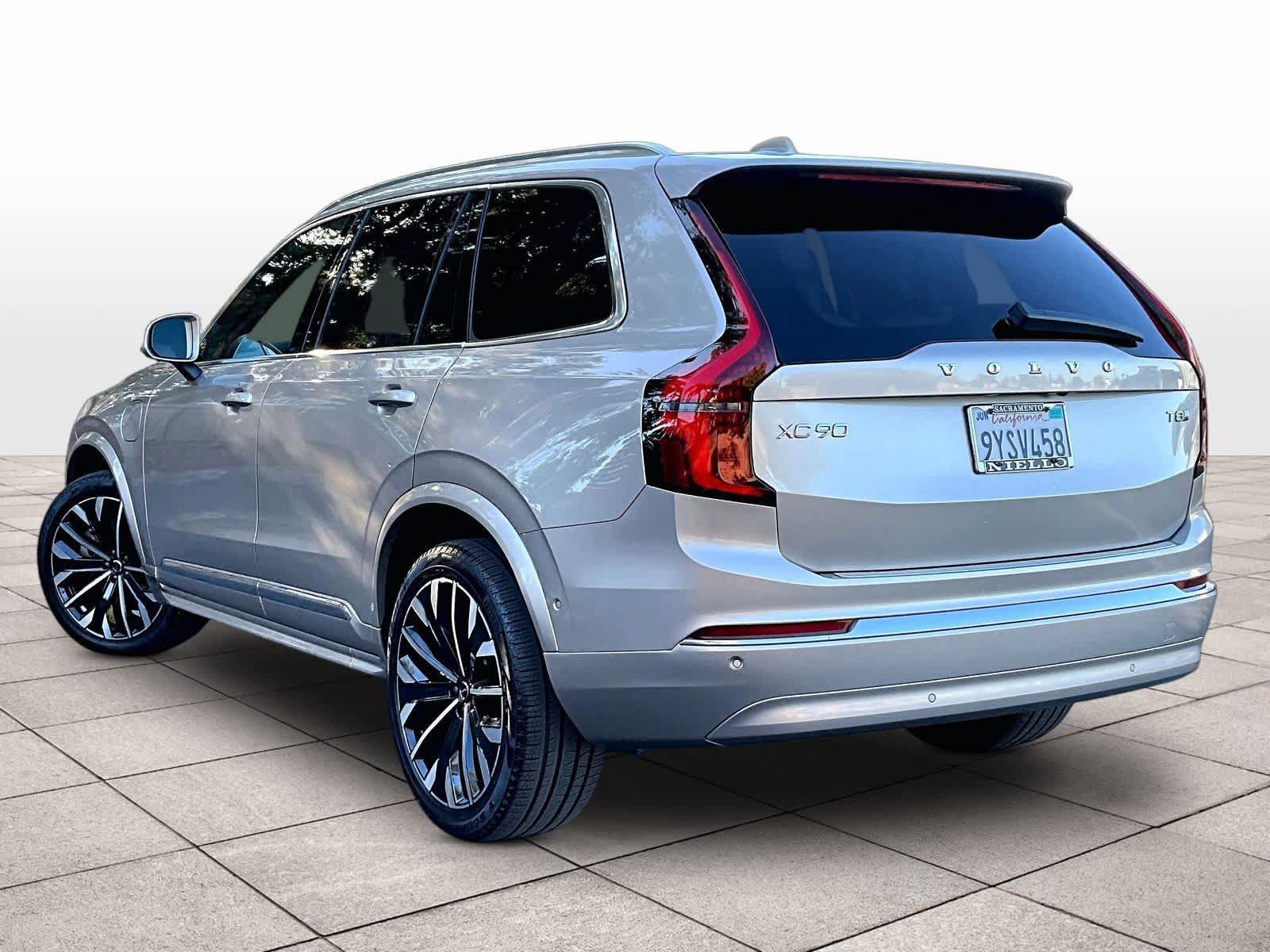 Used 2026 Volvo XC90 T8 Plus w/ Protection Package Premier AWD/4WD image 16