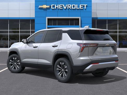 New 2026 Chevrolet Equinox LT image 3