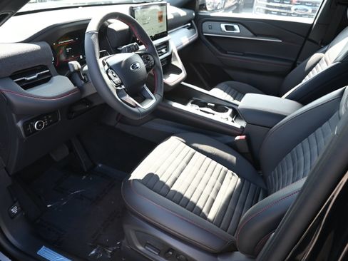 New 2026 Ford Explorer ST-Line w/ ST-Line Street Pack RWD image 16