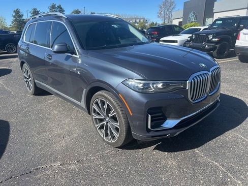 Used 2022 BMW X7 xDrive40i w/ Executive Package AWD/4WD image 1