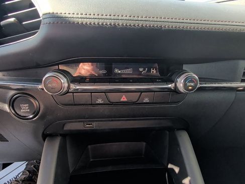 Used 2019 MAZDA MAZDA3 AWD Sedan w/ Select Package image 21