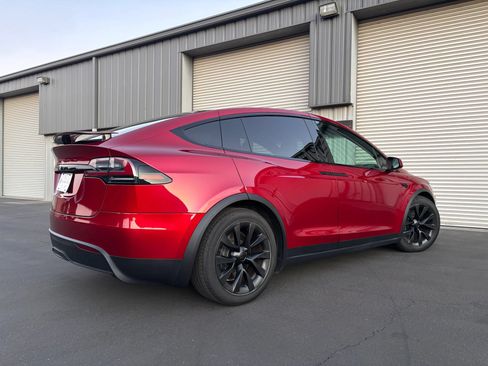 Used 2023 Tesla Model X AWD/4WD image 8