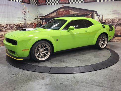 Used 2023 Dodge Challenger R/T Scat Pack image 3