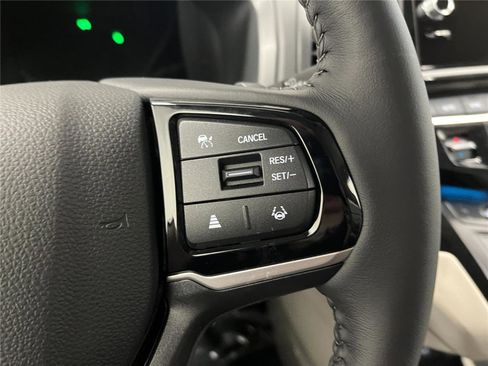 New 2026 Honda Odyssey Touring image 17