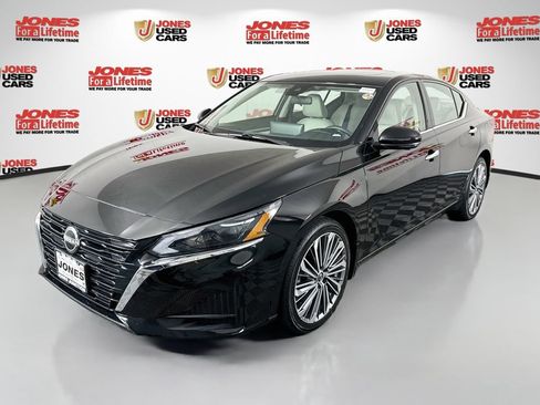 Certified 2023 Nissan Altima 2.5 SL AWD/4WD image 14