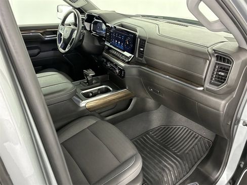 Used 2024 Chevrolet Silverado 1500 RST w/ Z71 Off-Road Package image 28