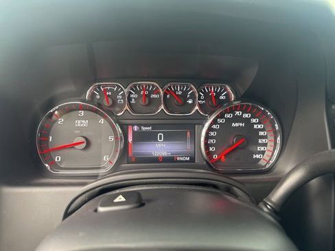 Used 2016 GMC Yukon SLT w/ HD Trailering Package image 11