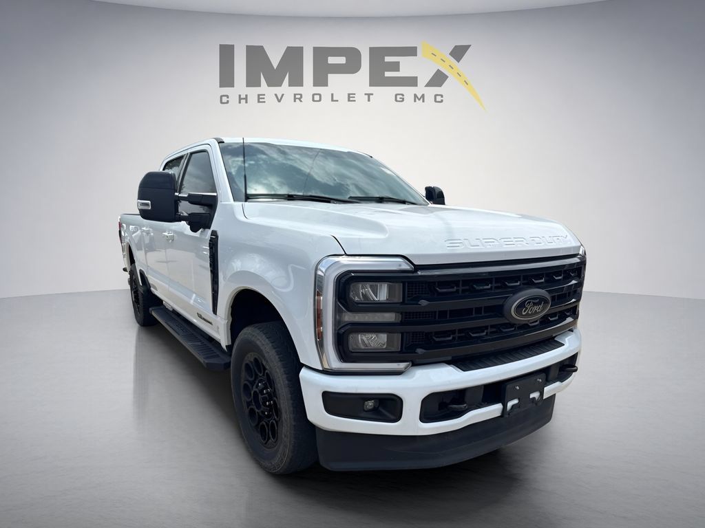 Used 2024 Ford F350 Lariat w/ Black Appearance Package AWD/4WD image 5