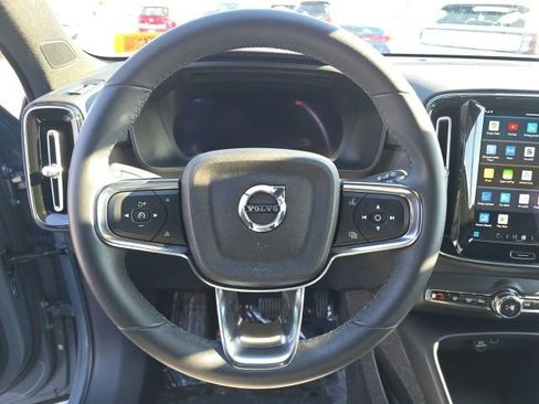 Certified 2023 Volvo XC40 Recharge Ultimate w/ Protection Package Premier image 31